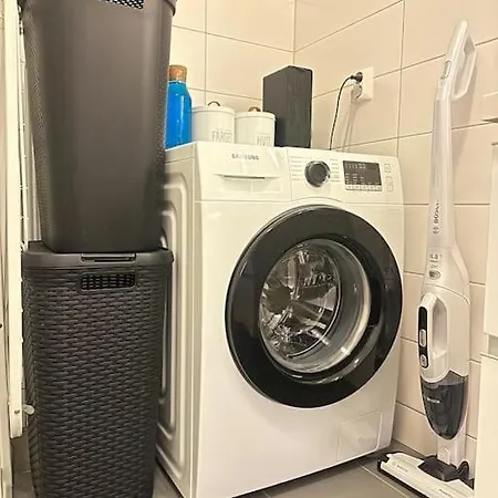 The Pier At Grillstad Lägenhet *